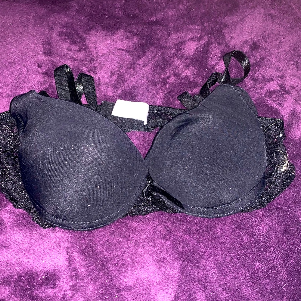 Gilly Hicks bra 34B